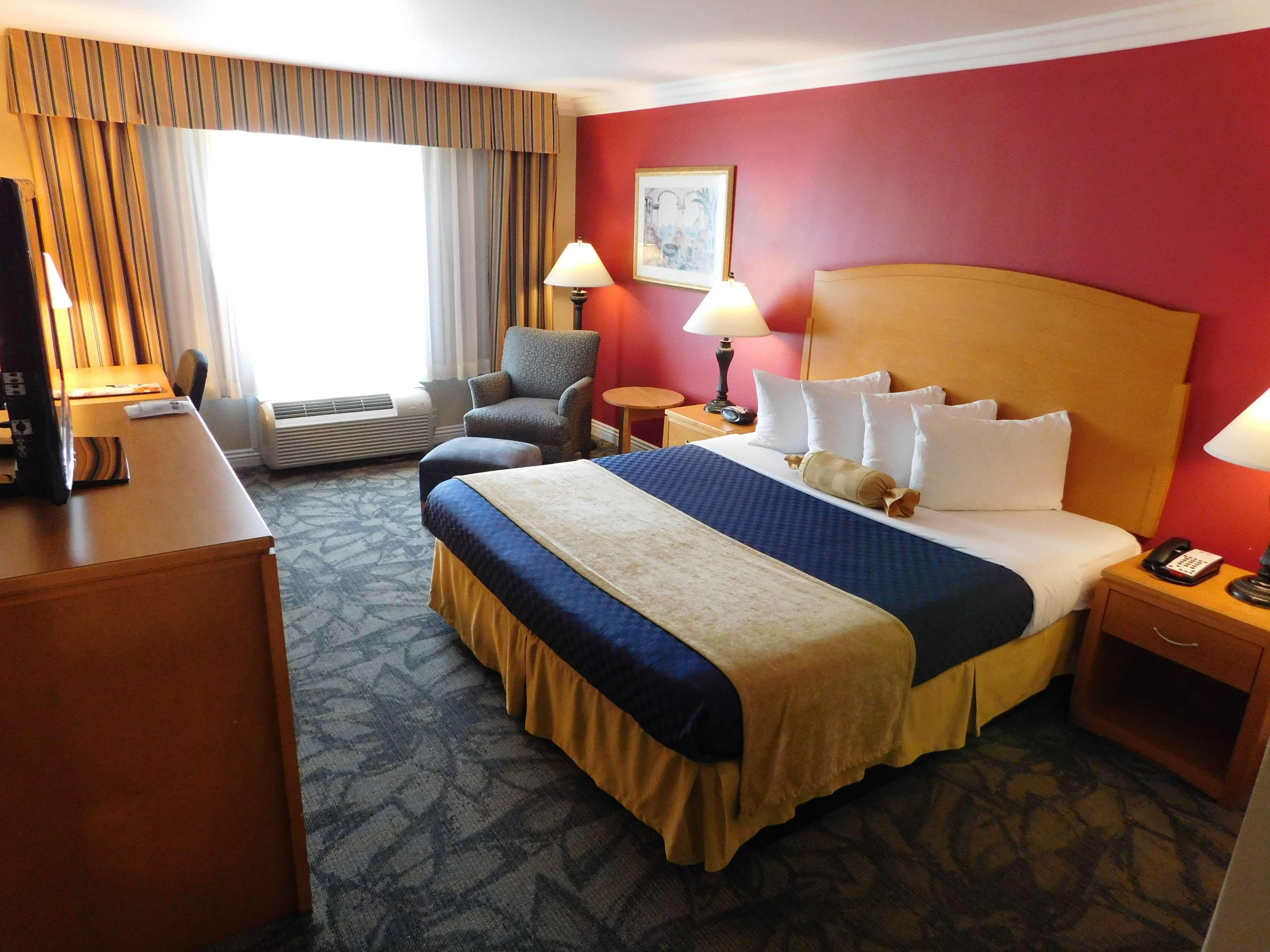 Best Western Plus - Anaheim Orange County Hotel Плесенша Екстер'єр фото