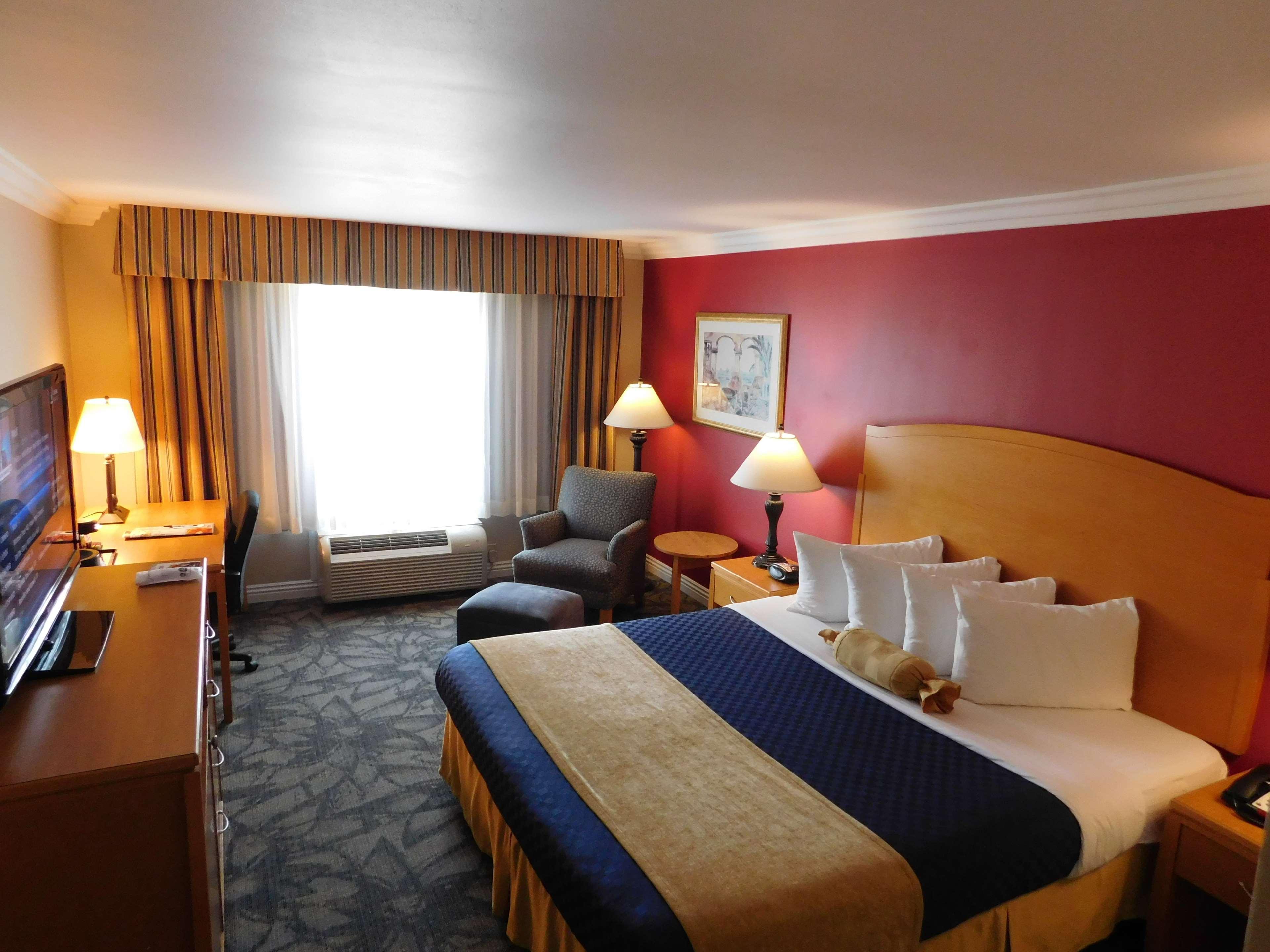 Best Western Plus - Anaheim Orange County Hotel Плесенша Екстер'єр фото