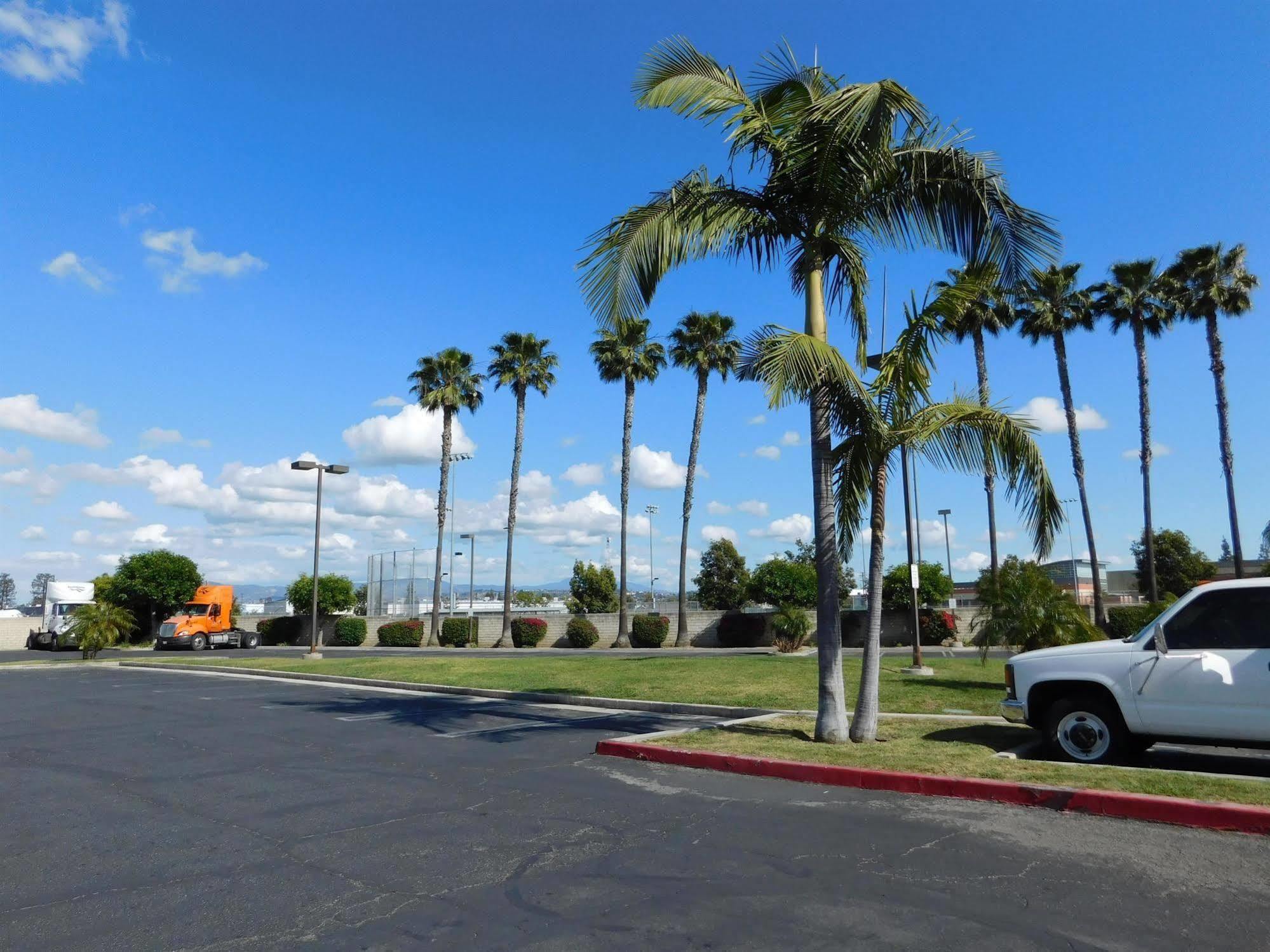 Best Western Plus - Anaheim Orange County Hotel Плесенша Екстер'єр фото